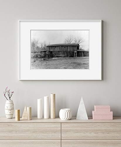 Бесконечни фотографии Фото: Стариот покриен мост, 1861, Ливингстон, Ал, округот Самтер | Гроздобер репродукција на фотографии